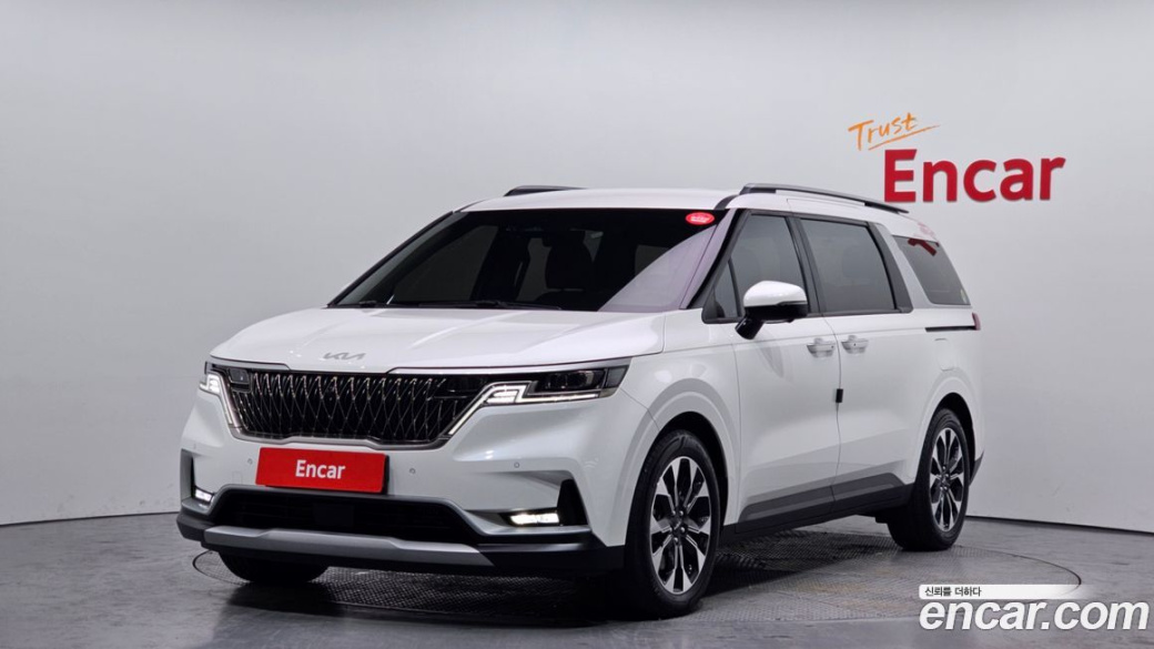 Kia Carnival 9-Seater Prestige, 2023