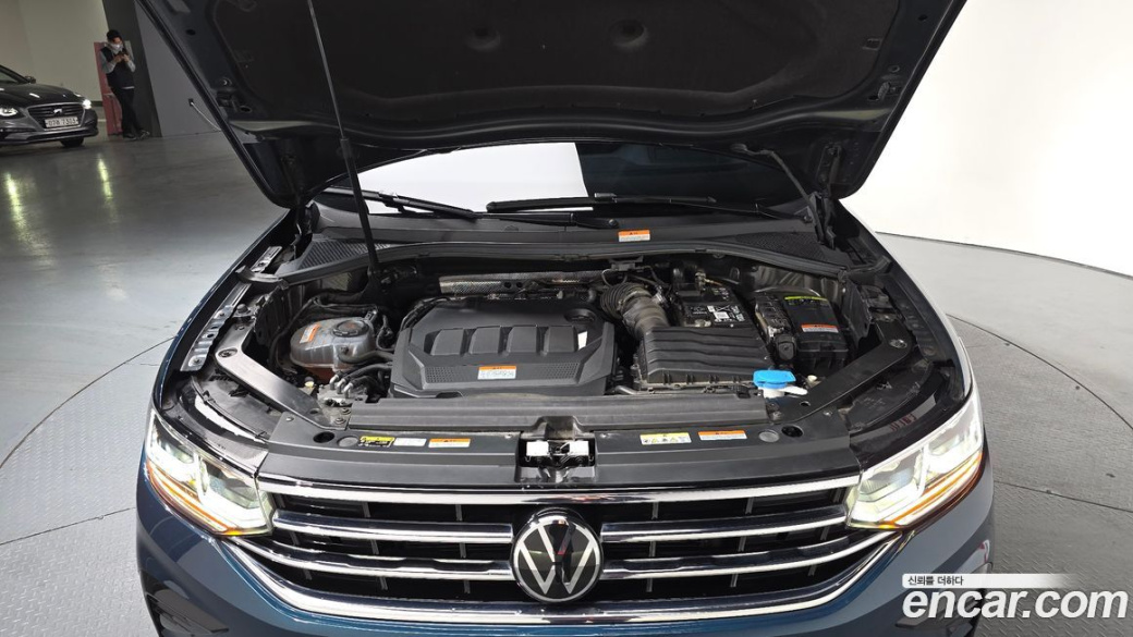 Volkswagen Tiguan 2.0 TDI Prestige, 2024
