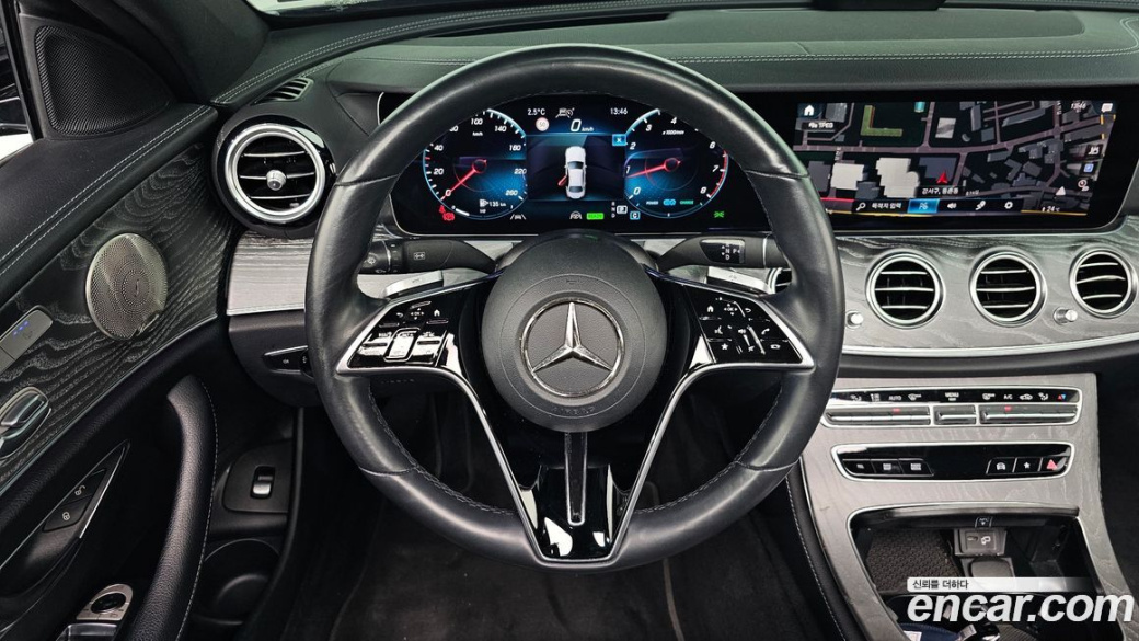 Mercedes-Benz E-Class E350 4MATIC Avantgarde, 2022