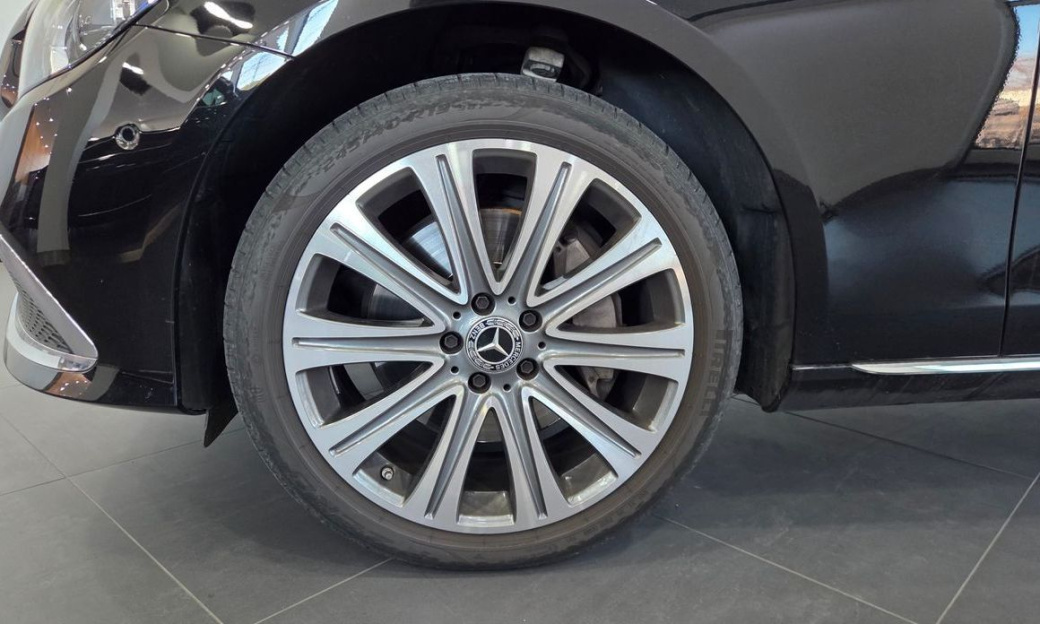 Mercedes-Benz E-Class E350 4MATIC Exclusive, 2023