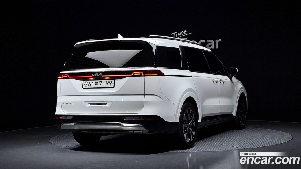 Kia Carnival 9-Seater Noblesse, 2023