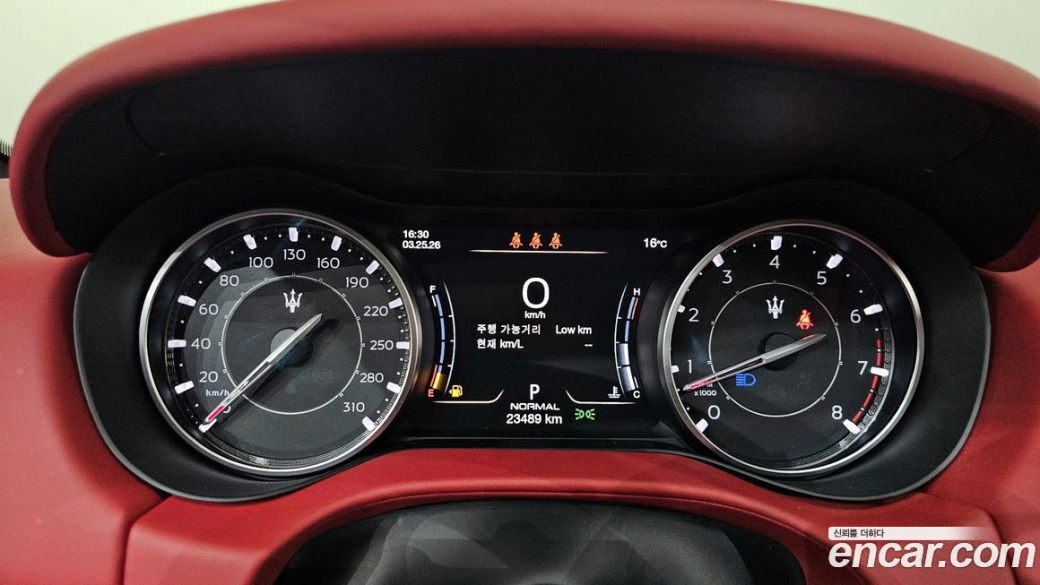 Maserati Ghibli 3.0 Modena, 2022