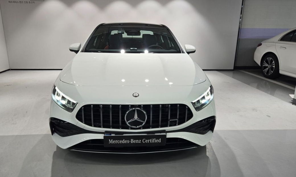 Mercedes-Benz A-Class AMG A35 4MATIC Sedan, 2025