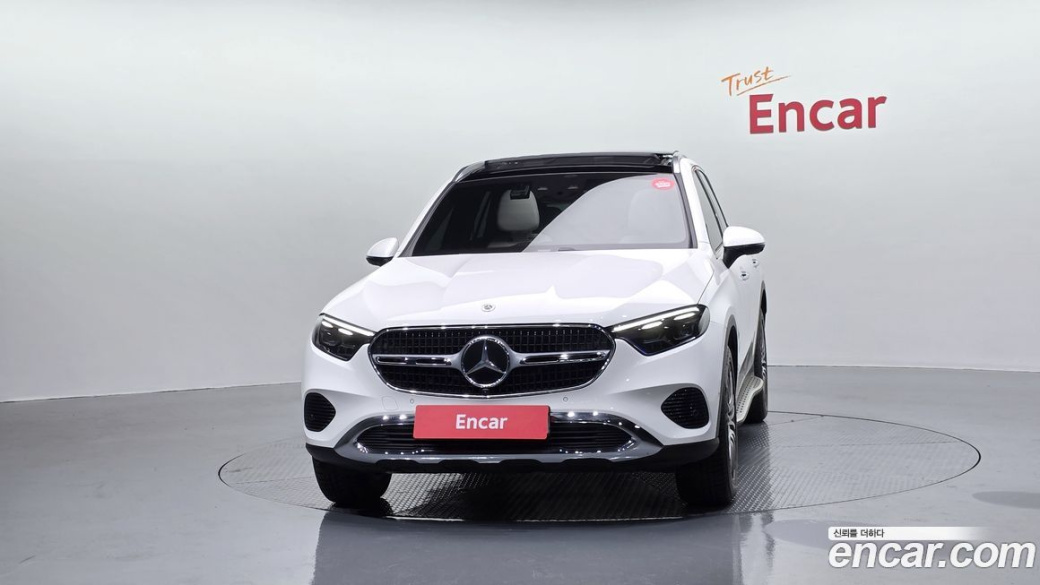 Mercedes-Benz GLC-Class GLC 300 4MATIC Avantgarde, 2025