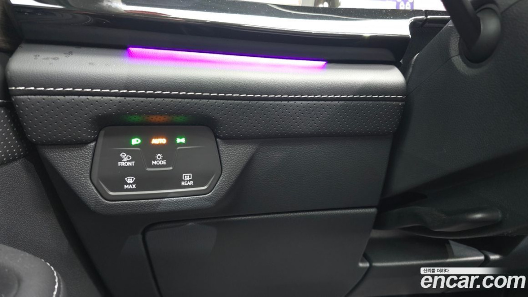 Volkswagen Atlas 2.0 TSI R-LINE 6-Seater, 2025