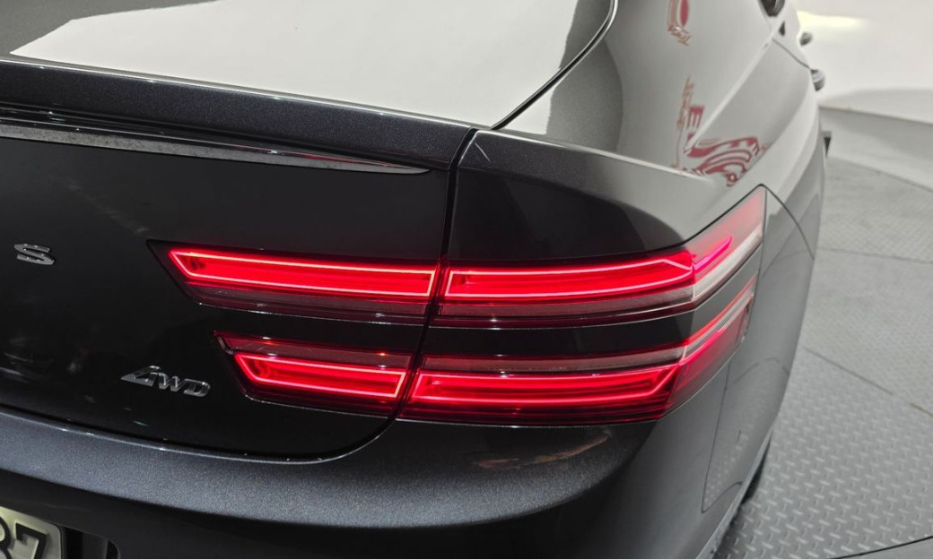 Genesis G80 Gasoline 2.5 Turbo AWD, 2022