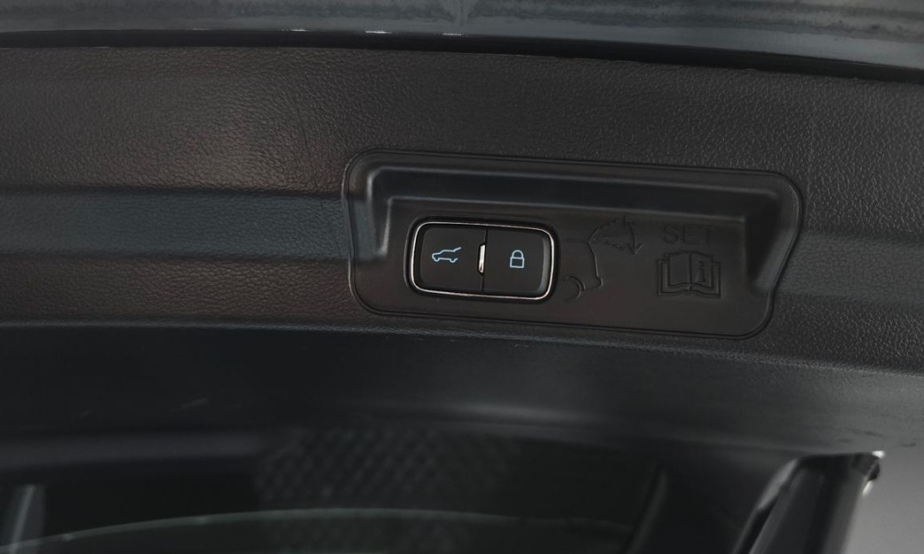 Ford Explorer 2.3 LimIted 4WD, 2022