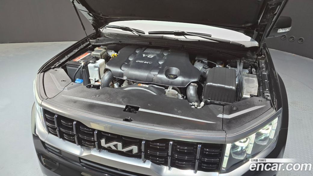Kia Mohave Diesel 3.0 4WD 6-Seater, 2022