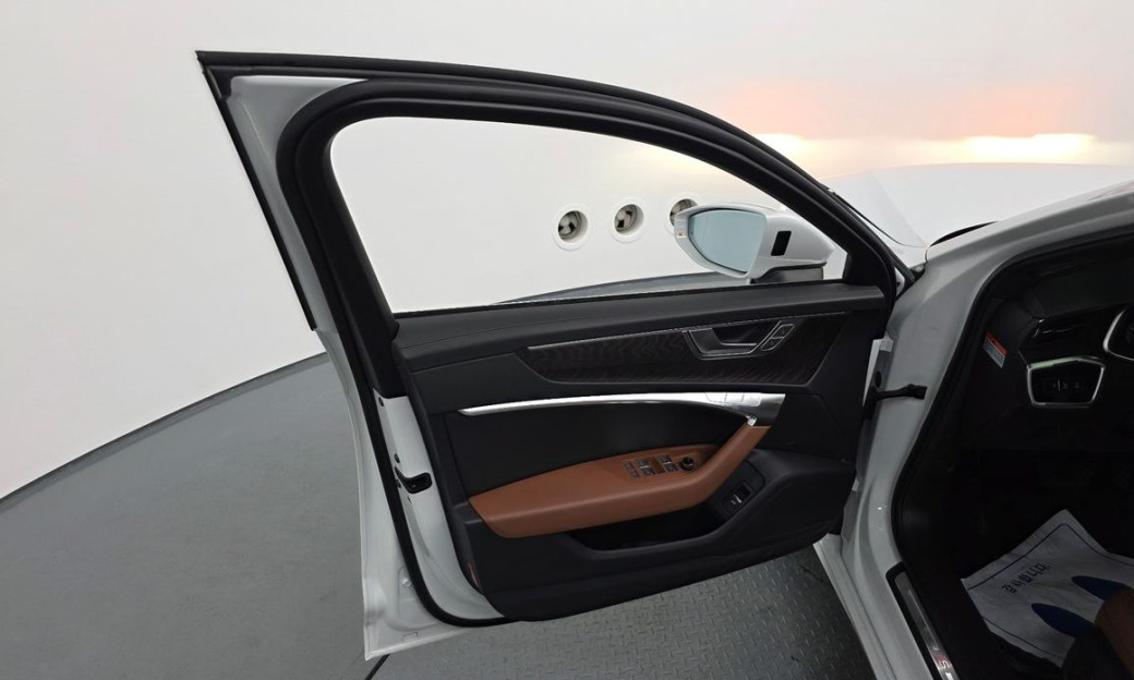 Audi A6 45 TFSI Quattro Premium, 2023