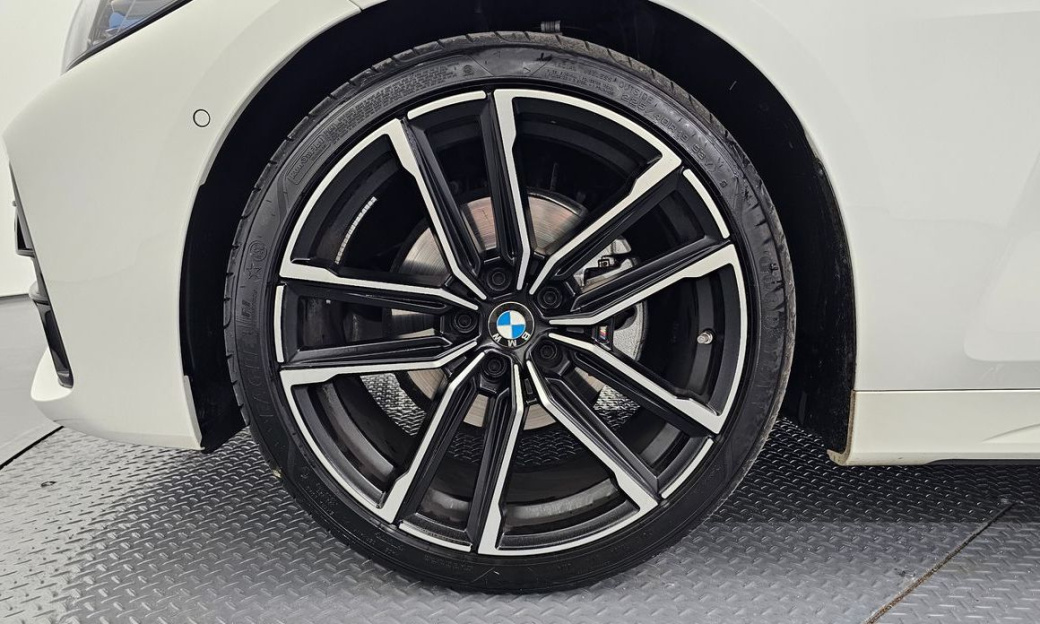 BMW 4-Series 420i M Sport Convertible, 2024