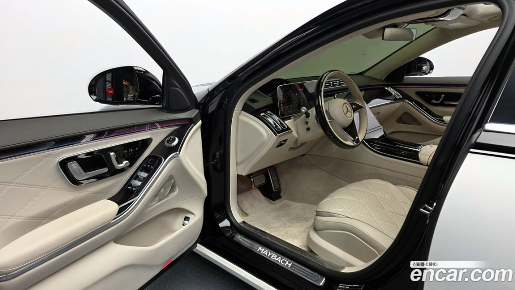 Mercedes-Benz S-Class Maybach S580 4MATIC, 2022