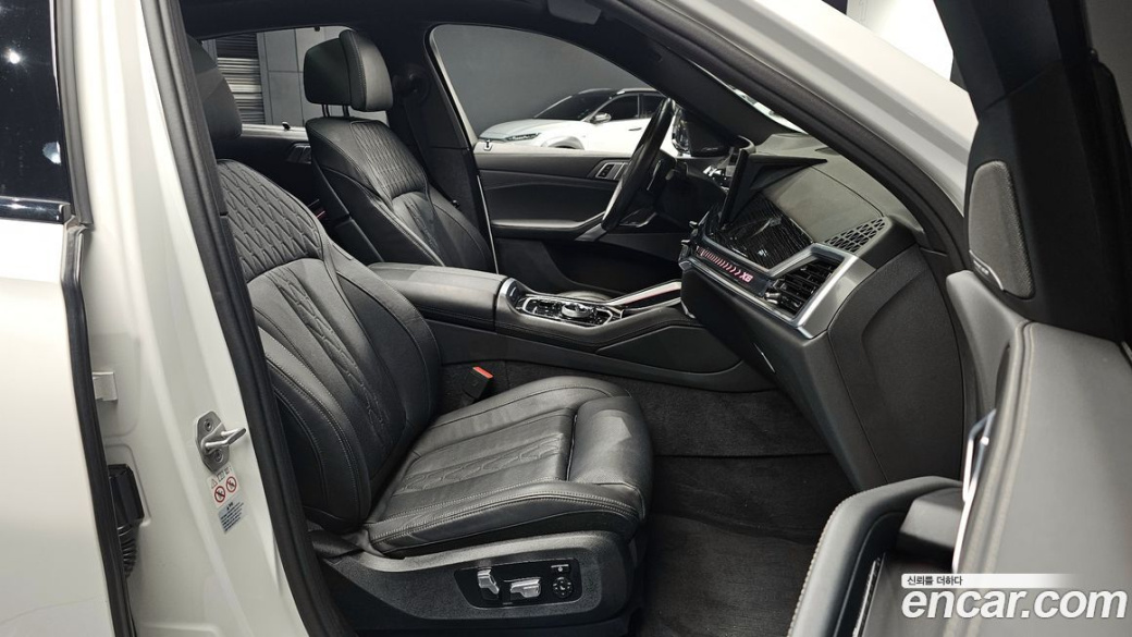BMW X6 xDrive30d M Sport, 2024
