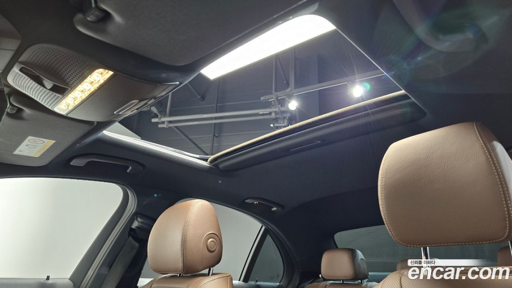 Mercedes-Benz E-Class E350 4MATIC Avantgarde, 2021