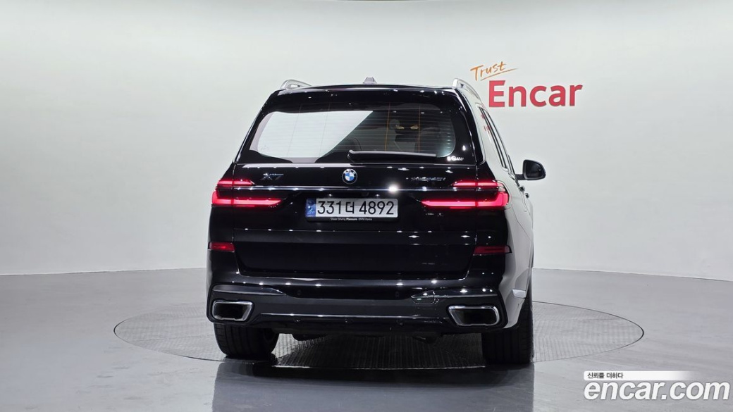 BMW X7 xDrive 40i M Sport 6STR, 2024