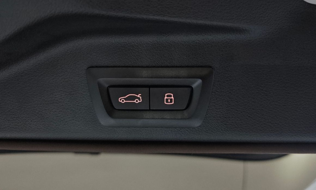 BMW X5 xDrive 40i xLine, 2024