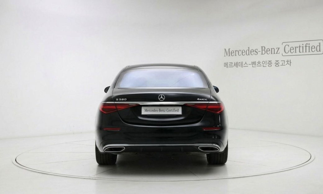 Mercedes-Benz S-Class S580L 4MATIC, 2025