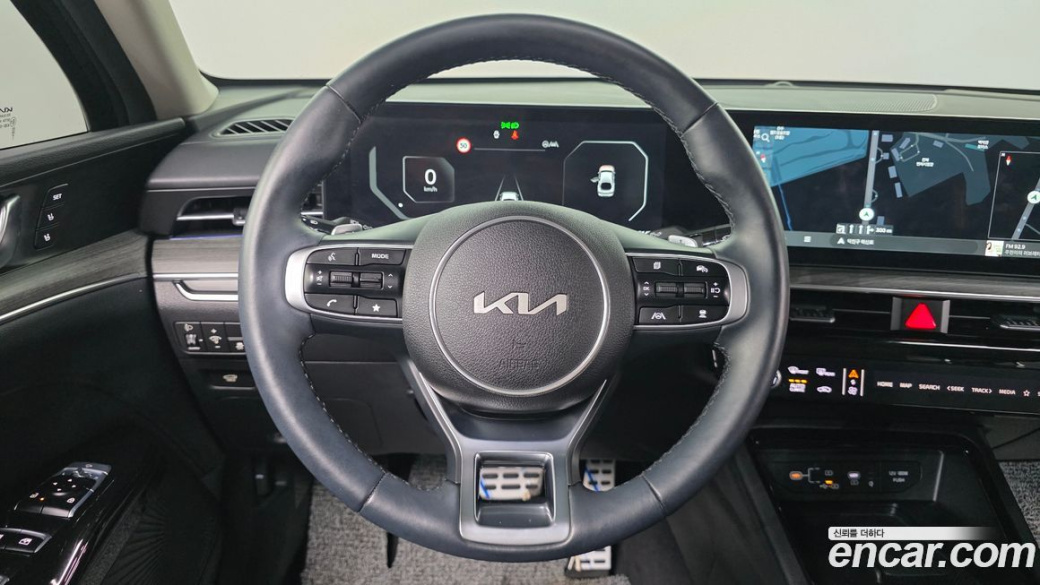 Kia K5 2.0, 2025