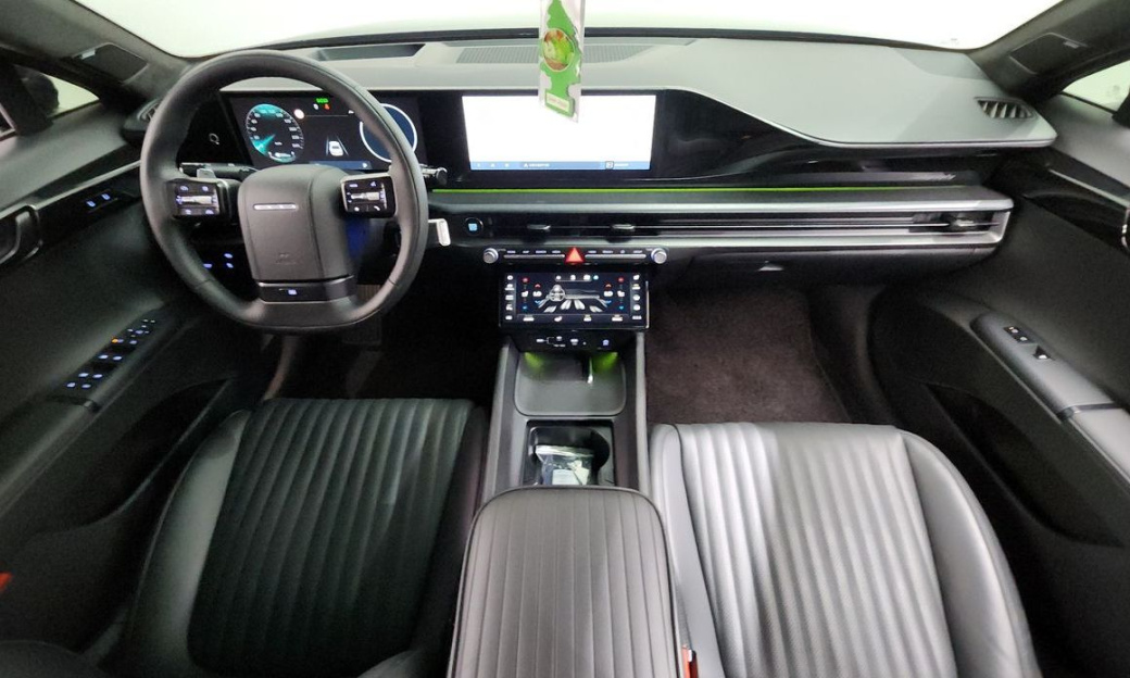 Hyundai Grandeur 2,5 Gasoline 2WD, 2025