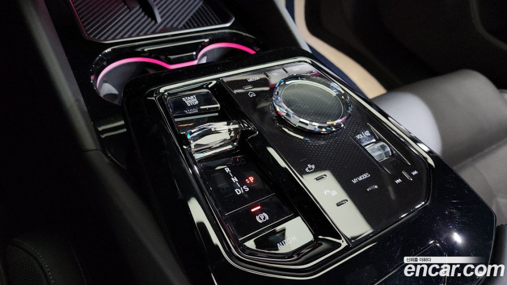 BMW 5-Series 530i xDrive M Sport, 2024