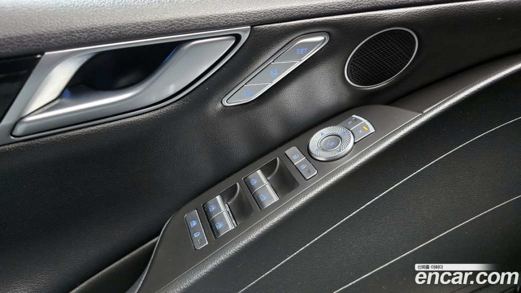 Genesis G80 Gasoline 2.5 Turbo 2WD, 2023