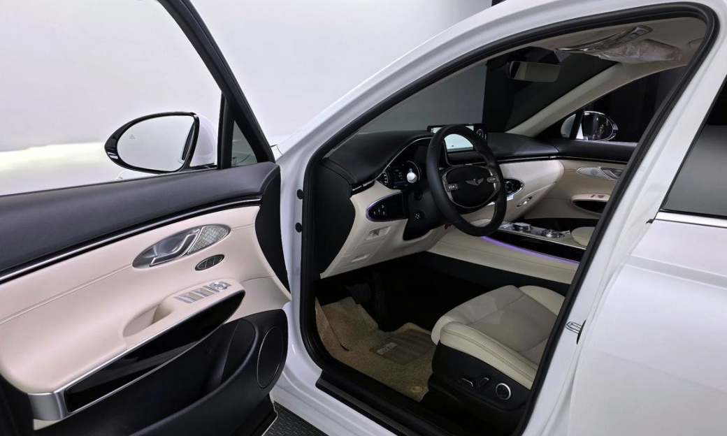 Genesis GV70 2.5T Gasoline 2WD, 2023