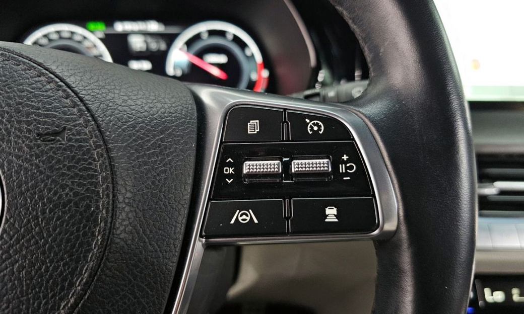Kia Mohave Diesel 3.0 4WD 6-Seater, 2021