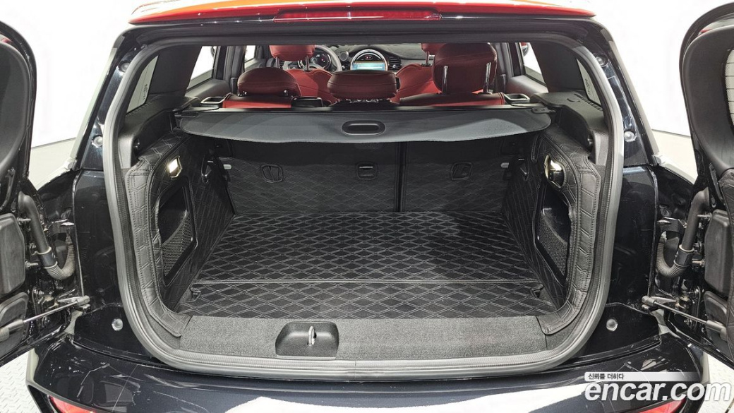 Mini Clubman JCW, 2023