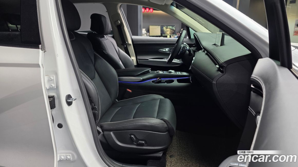 Genesis GV70 2.5T Gasoline 2WD, 2023