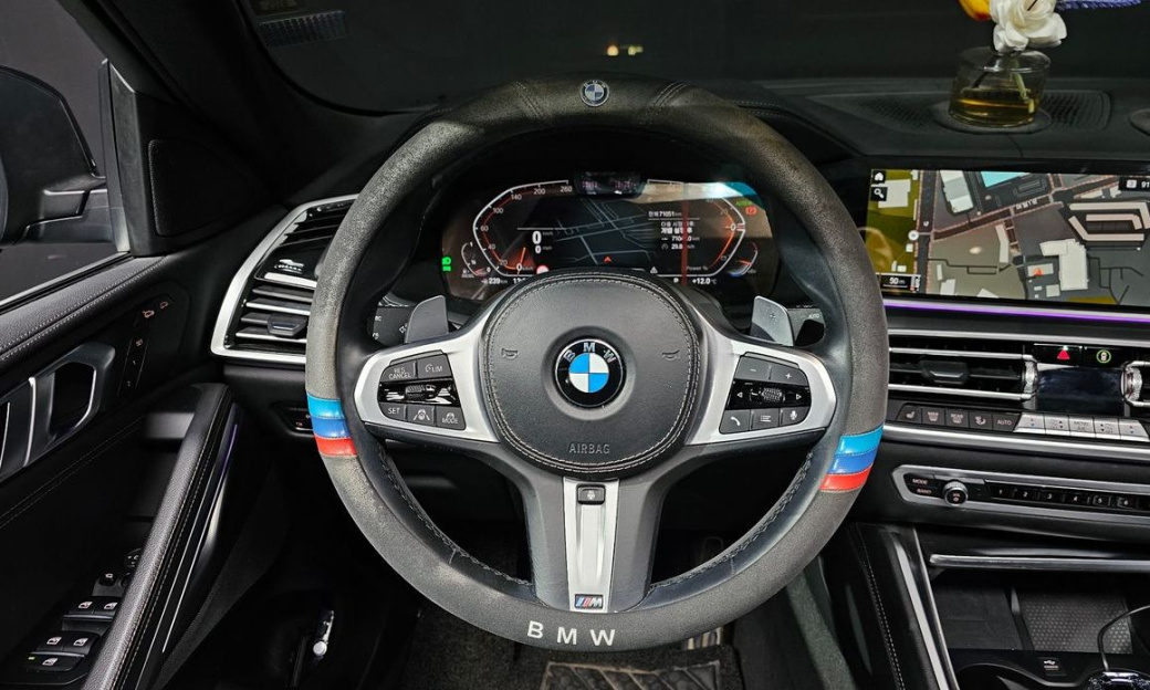 BMW X6 xDrive30d M Sport, 2022