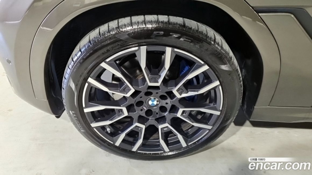 BMW X6 xDrive40i M Sport, 2024