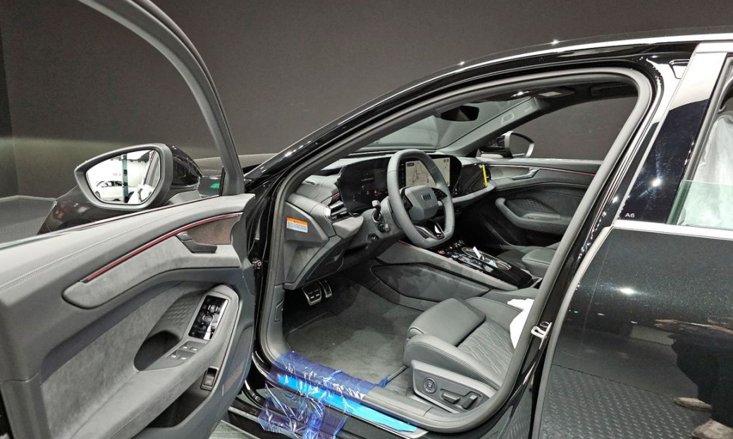 Audi A6 55 TFSI Quattro S Line, 2026