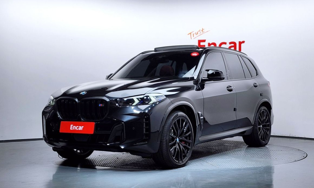 BMW X5 M60i, 2024