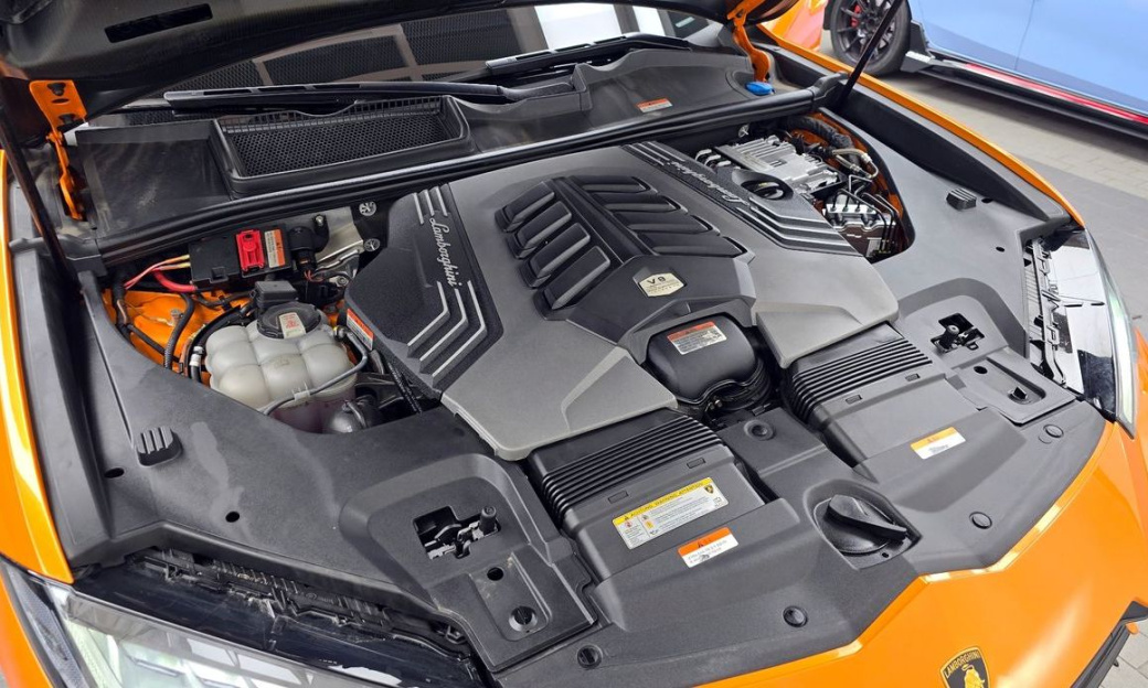 Lamborghini Urus 4.0 V8 S, 2024