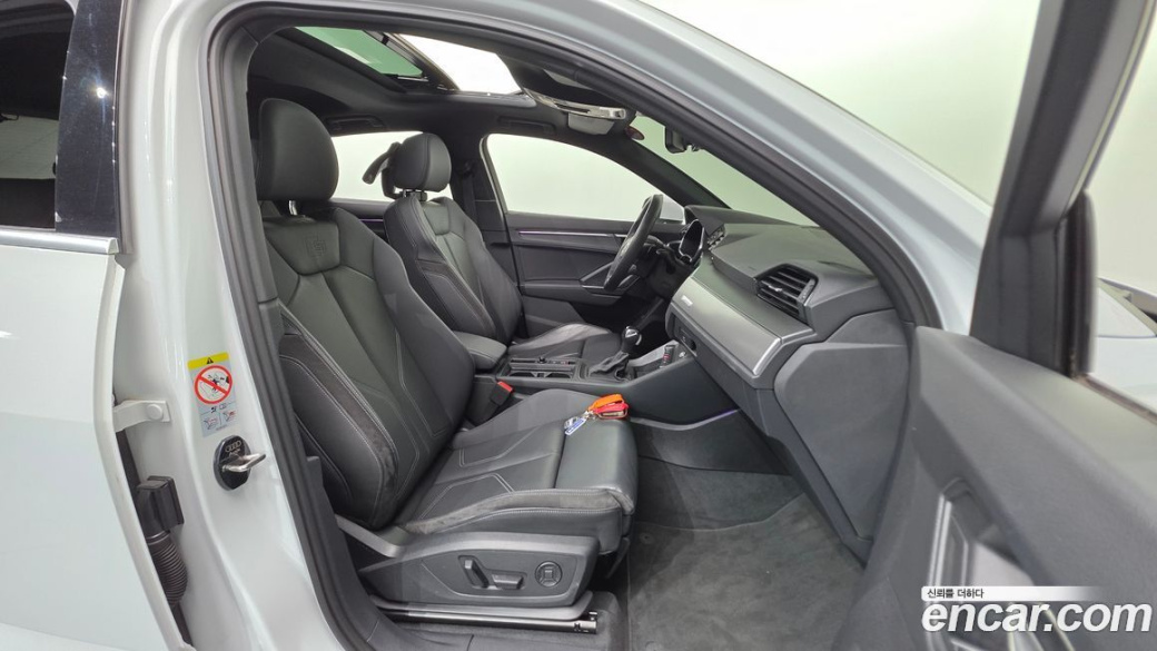 Audi Q3 35 TDI Premium Sportback, 2022