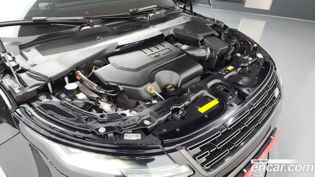 Land Rover Range Rover Evoque P250 Dynamic SE, 2024