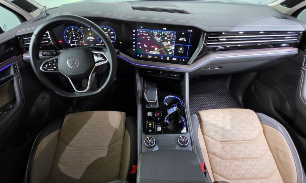 Volkswagen Touareg 3.0 TDI Prestige, 2024