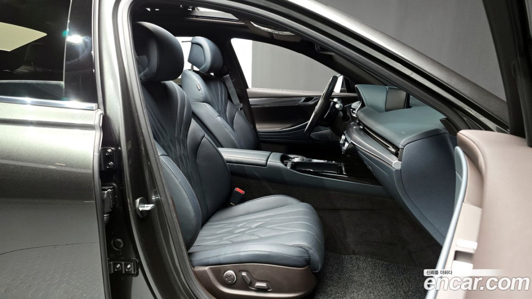 Genesis G80 Gasoline 2.5 Turbo AWD, 2022