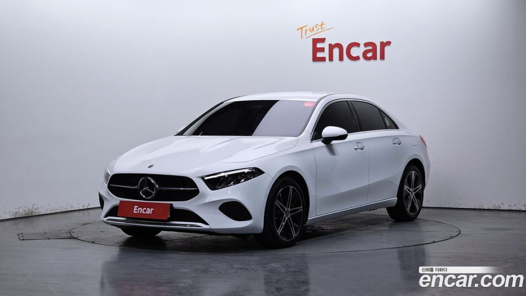 Mercedes-Benz A-Class A220 Sedan, 2026