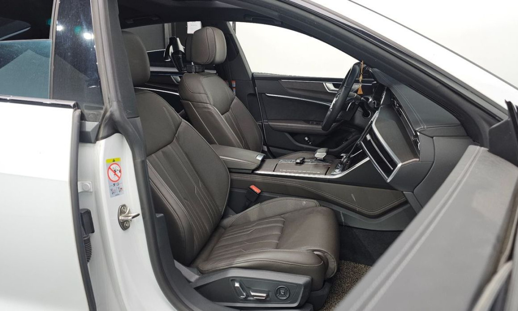 Audi A7 50 TDI Quattrp Premium, 2023