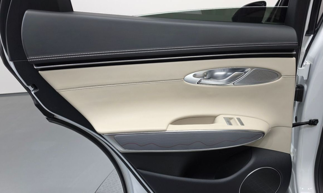 Genesis GV70 2.5T Gasoline AWD, 2024