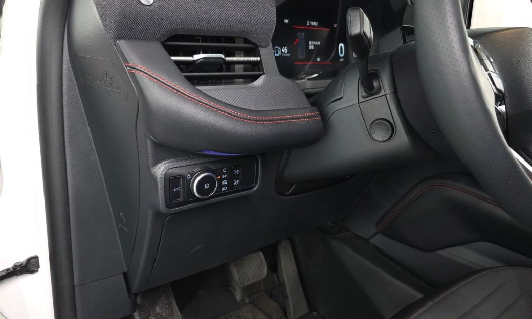 Ford Explorer 2.3 ST-Line 4WD, 2025