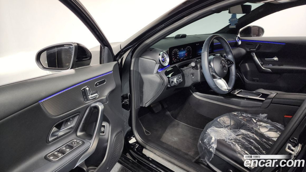 Mercedes-Benz A-Class A220 Sedan, 2024