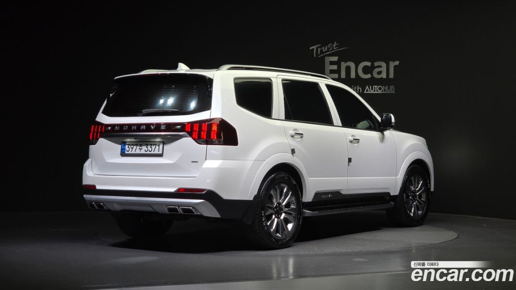 Kia Mohave Diesel 3.0 4WD 6-Seater, 2022