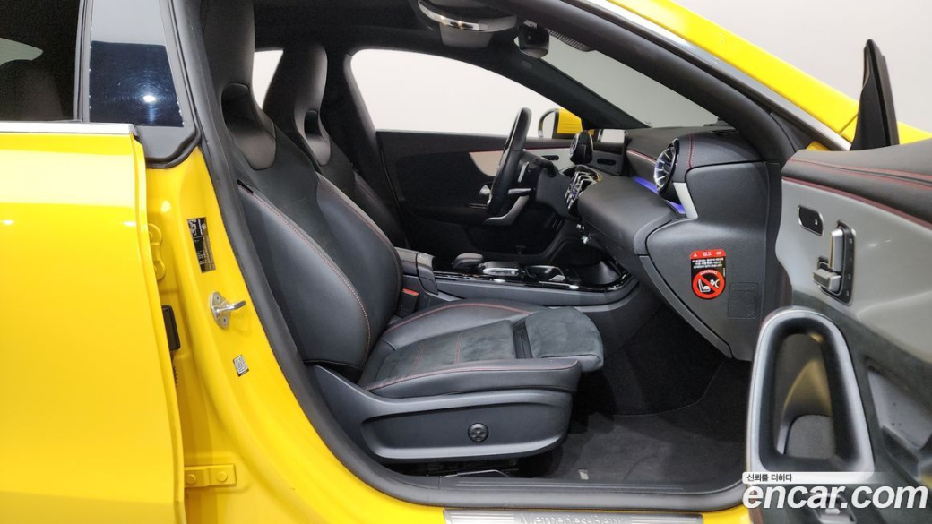Mercedes-Benz CLA-Class CLA250 4MATIC, 2023