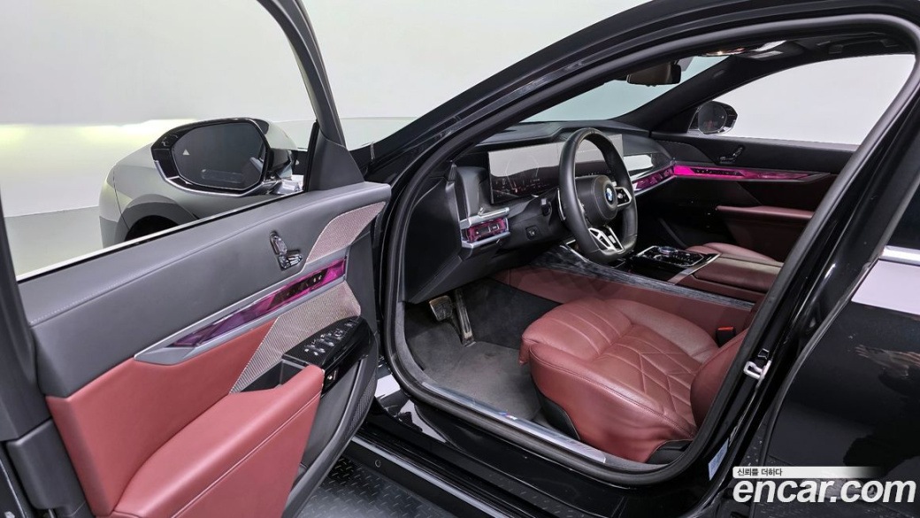 BMW 7-Series 740i sDrive M Sport, 2023
