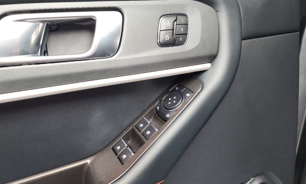 Ford Explorer 2.3 ST-Line 4WD, 2025