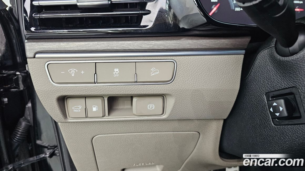 Kia Mohave Diesel 3.0 4WD 5-Seater, 2022