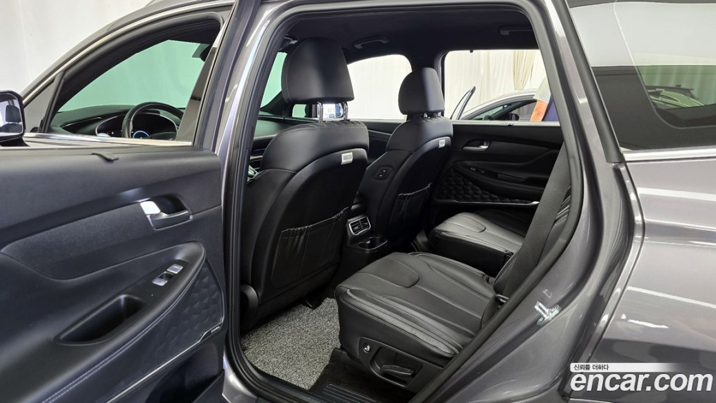 Hyundai Santafe Diesel 2.2 2WD, 2023