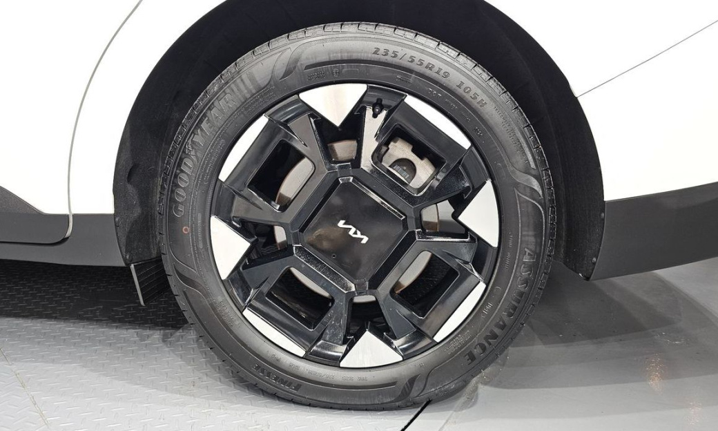 Kia Carnival 7-Seater Noblesse, 2024