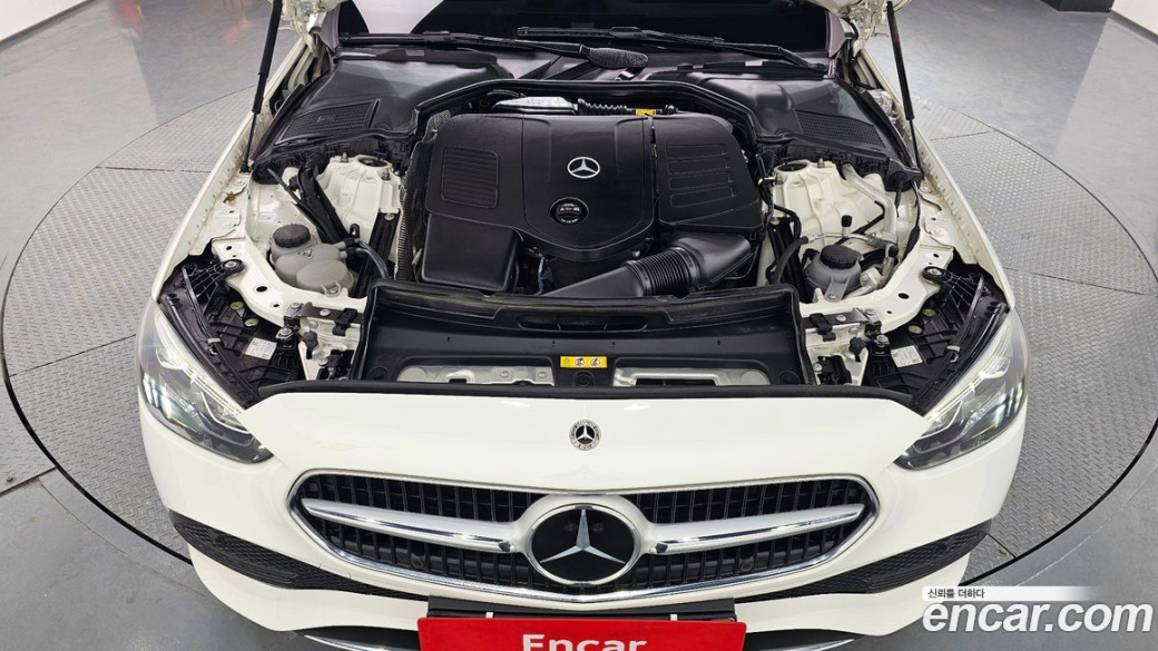 Mercedes-Benz C-Class C200 4MATIC Avantgarde, 2022